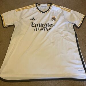 Real Madrid 2023/24 Home La Liga adidas soccer jersey